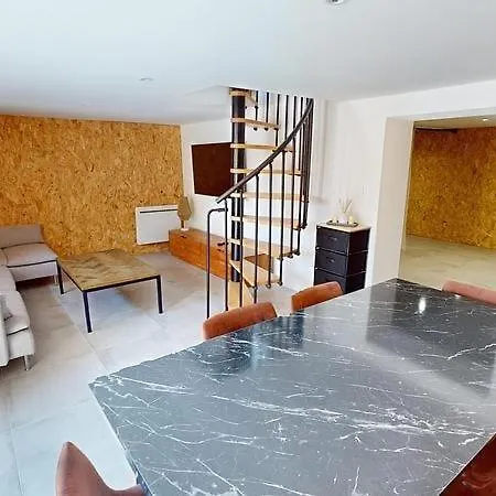 Apartment Grand Avec Piscine Clermont-Ferrand