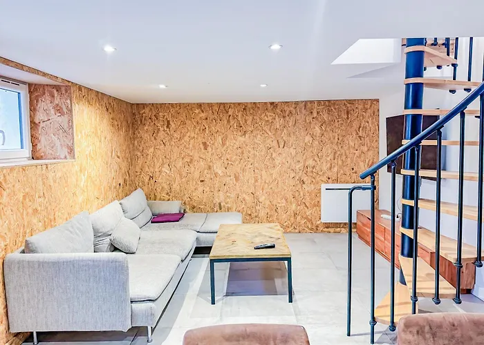 Grand Avec Piscine Apartamento